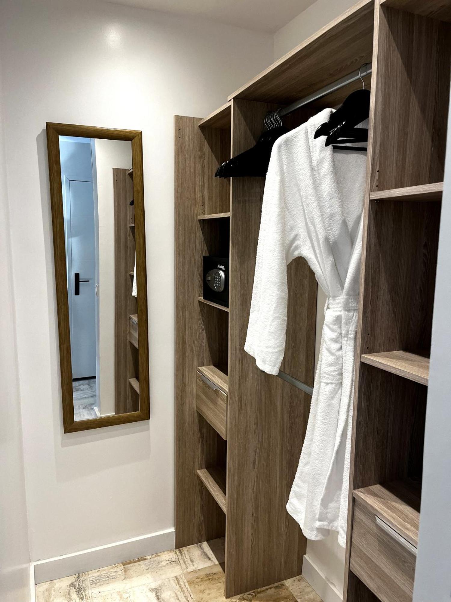 Orient Bay Pomme Cannelle Luxury Suites & Spa חדר תמונה